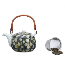 Porcelain Japanese Teapot (580 cc) bamboo handle and inox strainer