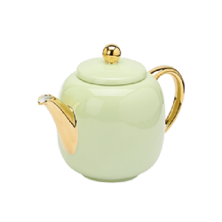 Elegant  ultrafine porcelain teapot, with hand sprayed finishing colour for a glossy and uniform result.The golden details embellish the teapot making it a perfect gift. Also available in baby blue, shell pink and arylide yellow color.
